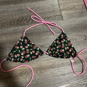 Victoria’s Secret bikini top